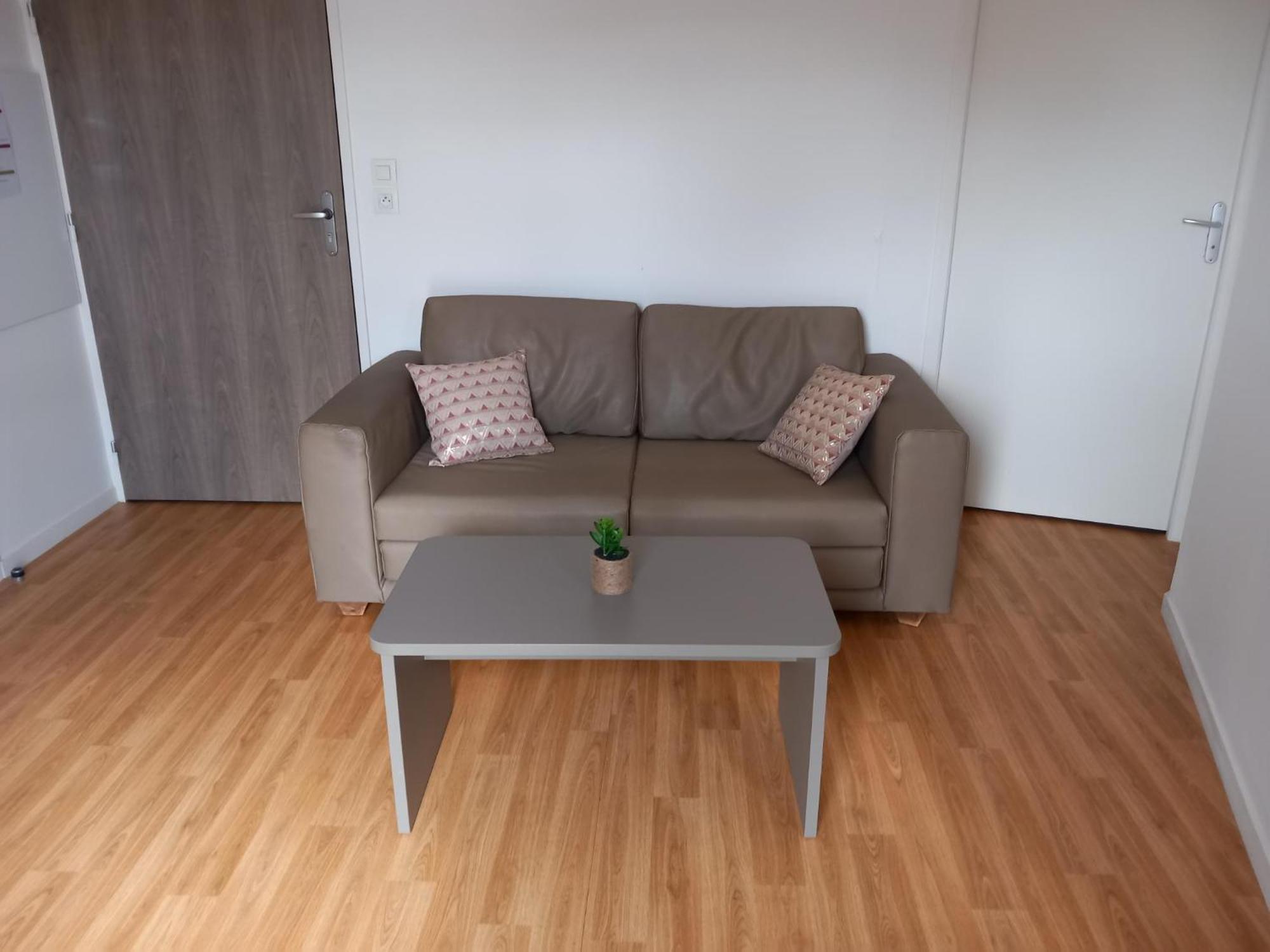 Residence Services Seniors Espace Et Vie Le Mans Esterno foto